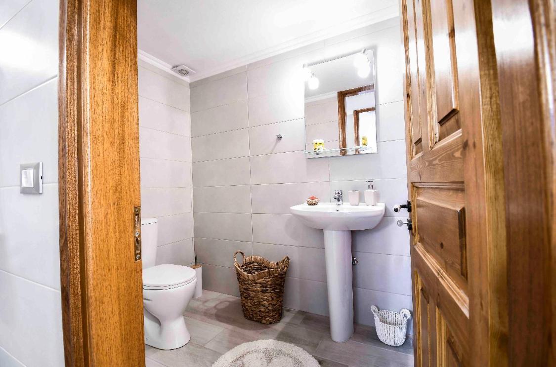 Stone Living Symi Central Apartments ภายนอก รูปภาพ