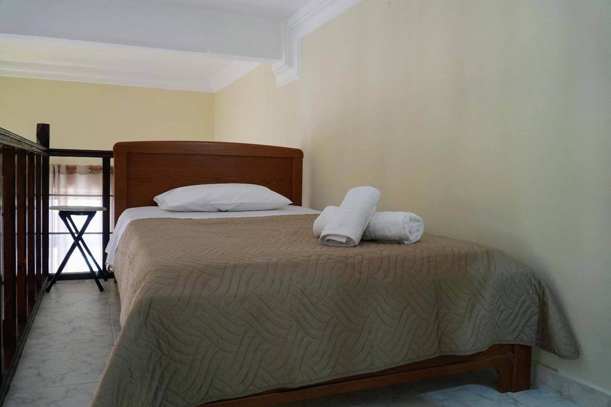 Stone Living Symi Central Apartments ภายนอก รูปภาพ