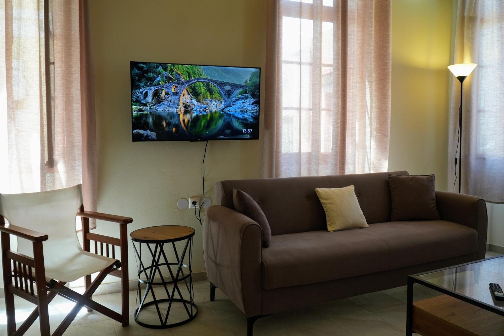 Stone Living Symi Central Apartments ภายนอก รูปภาพ