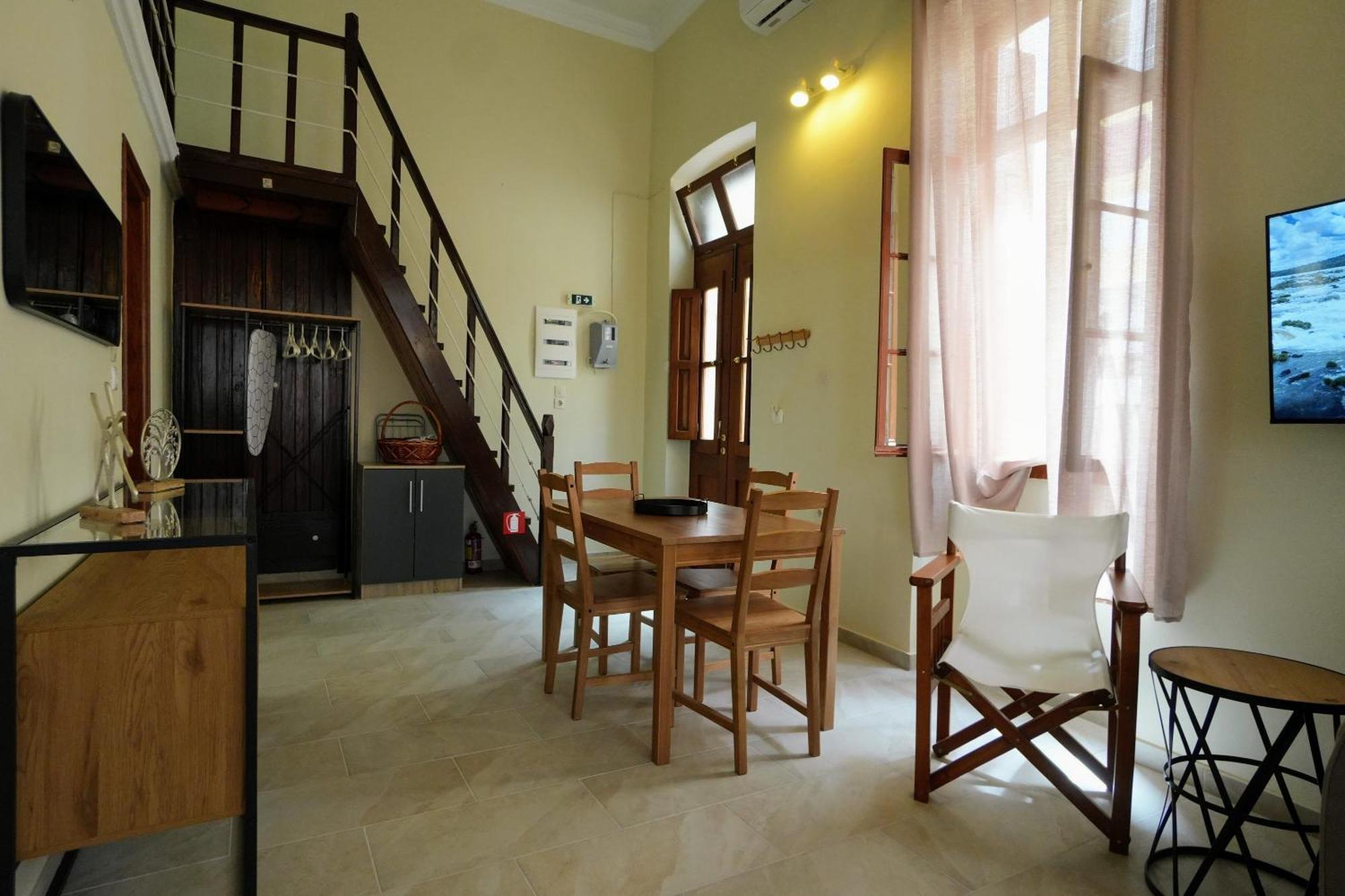 Stone Living Symi Central Apartments ภายนอก รูปภาพ